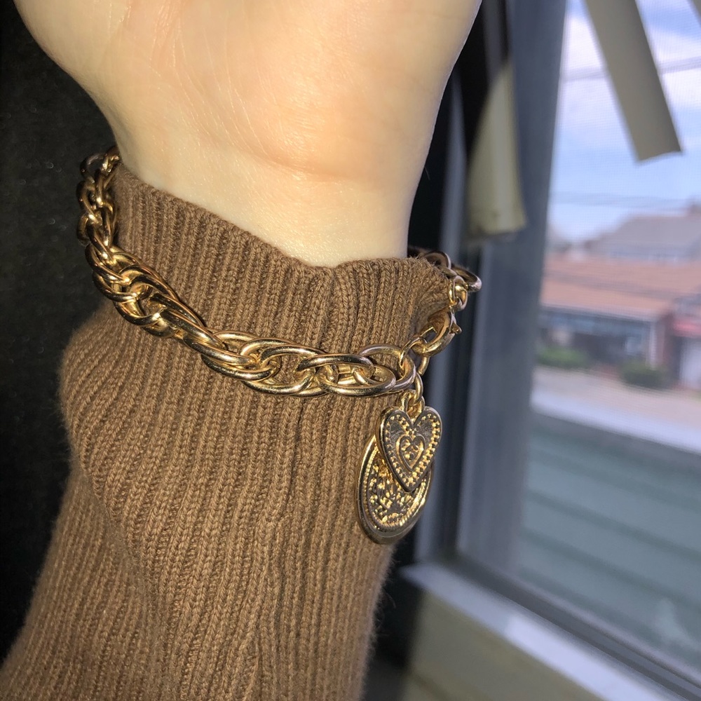 FOREVER 21 LINK CHARM BRACELET